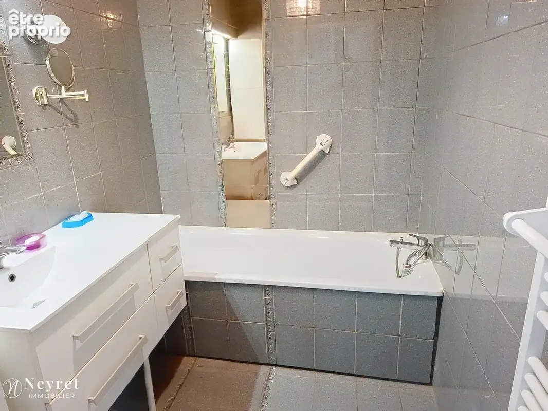 Opportunité : dans une Résidence prisée Hauteclair, T4 de 85,58 m2 avec une terrasse, un balcon, une cave - photo 18