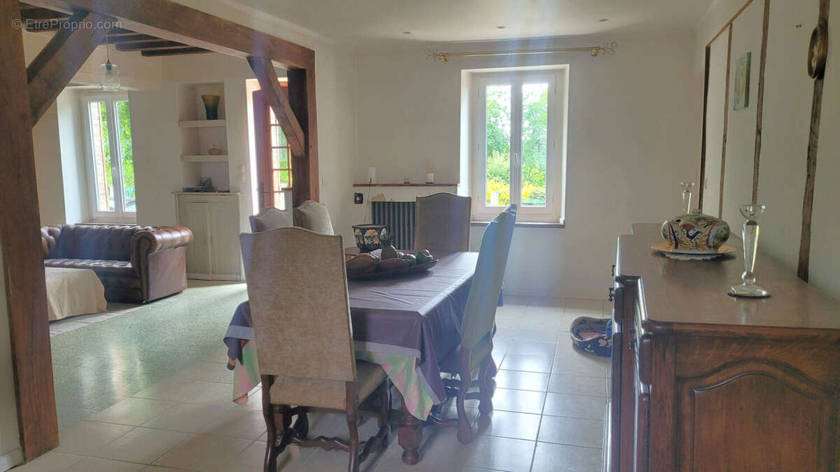 Maison à CHARNY