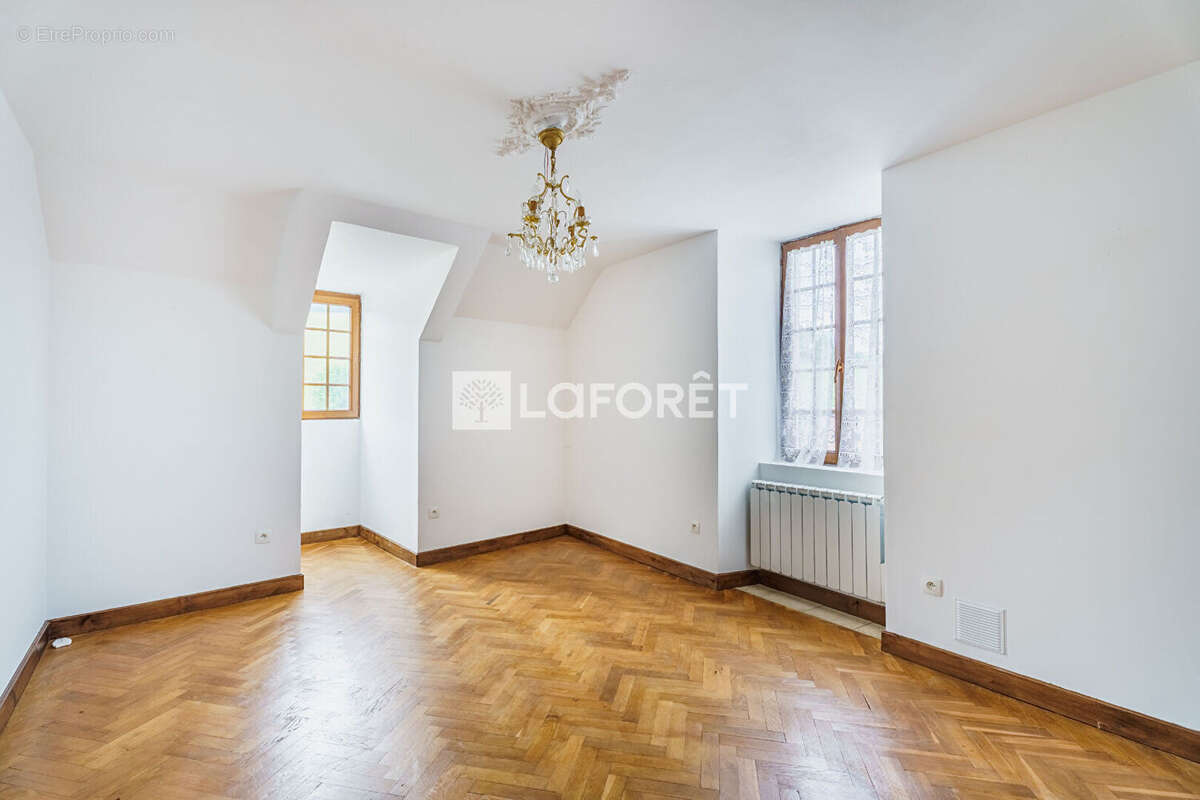 Maison à SAFFRES