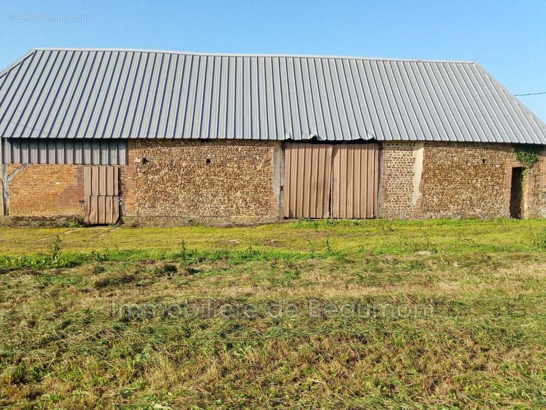 Maison à MONTREUIL-L&#039;ARGILLE