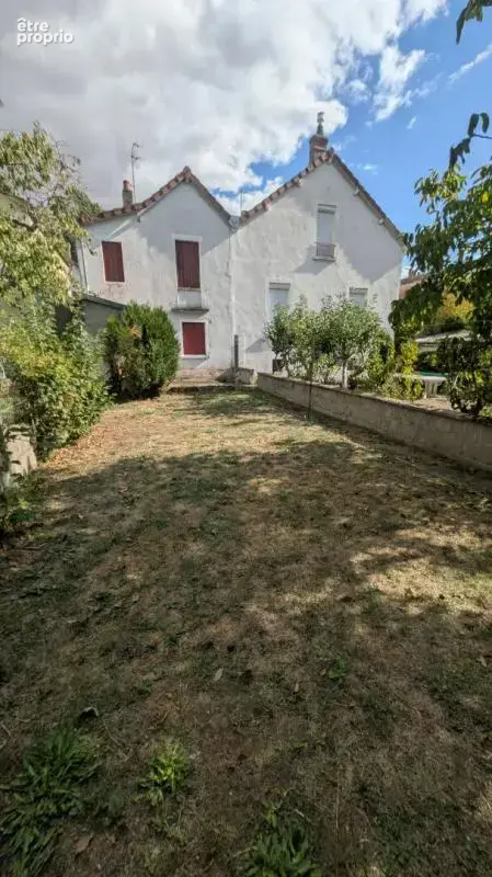 Petite maison près du centre à rénover avec jardin - photo 3