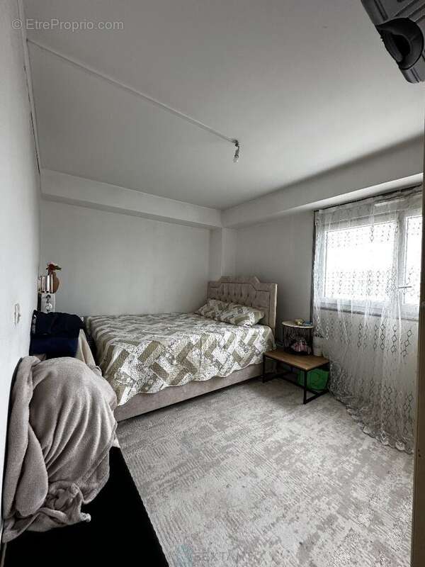Appartement à LE PETIT-QUEVILLY