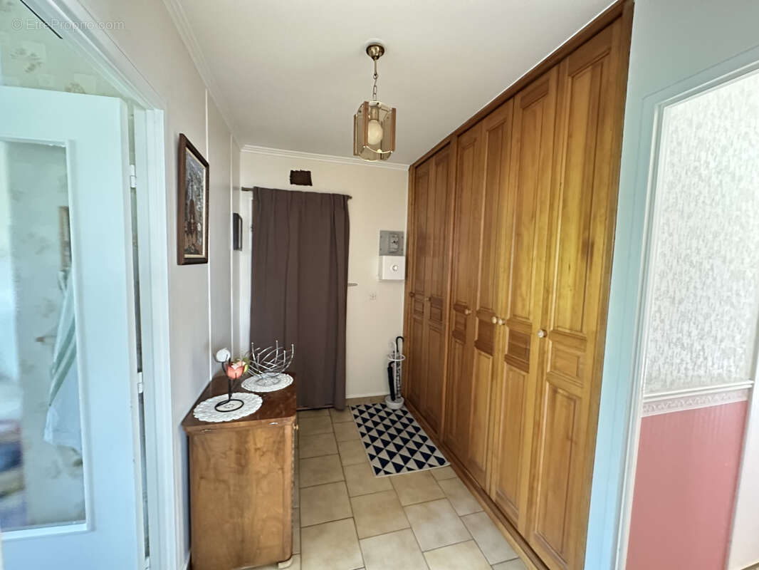 Appartement à BROU-SUR-CHANTEREINE