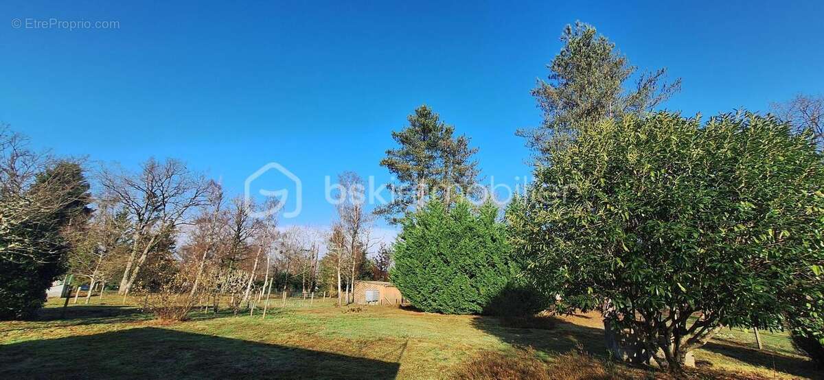 Maison à NOGENT-SUR-VERNISSON