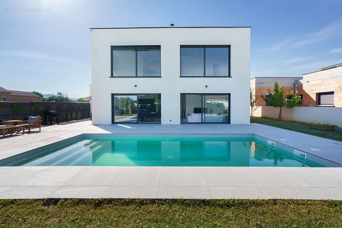 Maison à MACON