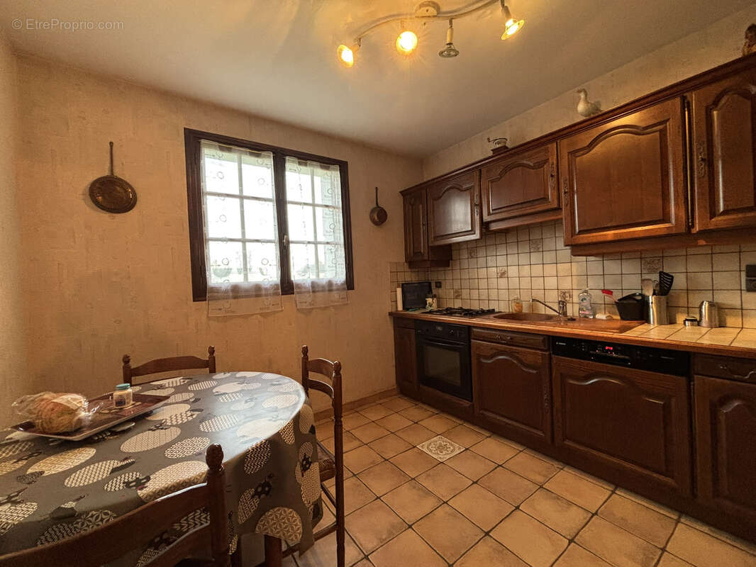Maison à MONCEAUX-EN-BESSIN