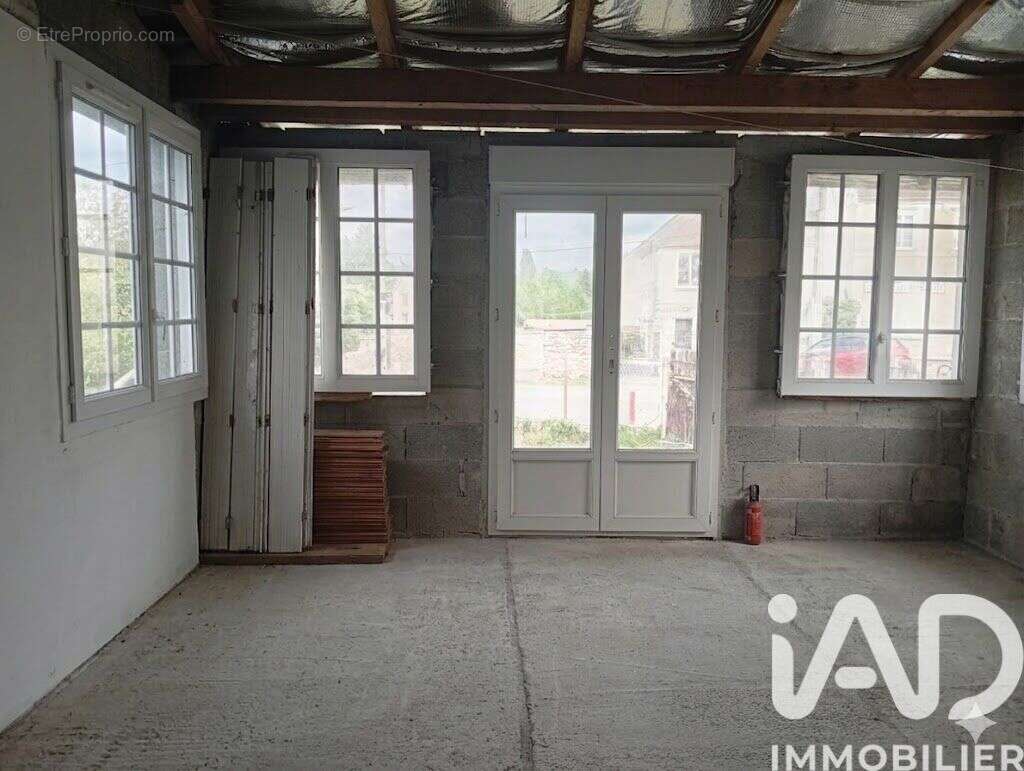 Maison 75 m² à Saint-Simeon  - photo 4