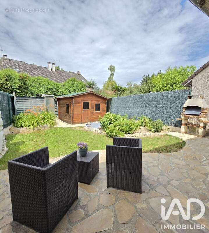 Photo 1 - Maison à MARLY-LA-VILLE