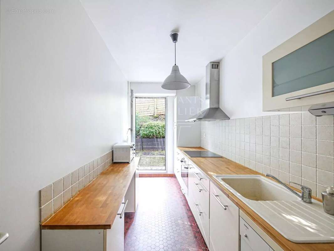 Appartement à SEVRES