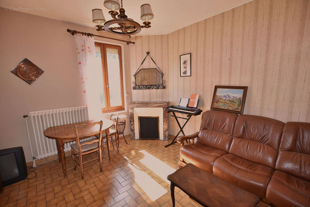 Maison à SAINT-PRIX