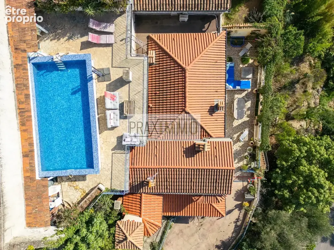 Maison 6 pièces à vendre à Nice (06300) - photo 3