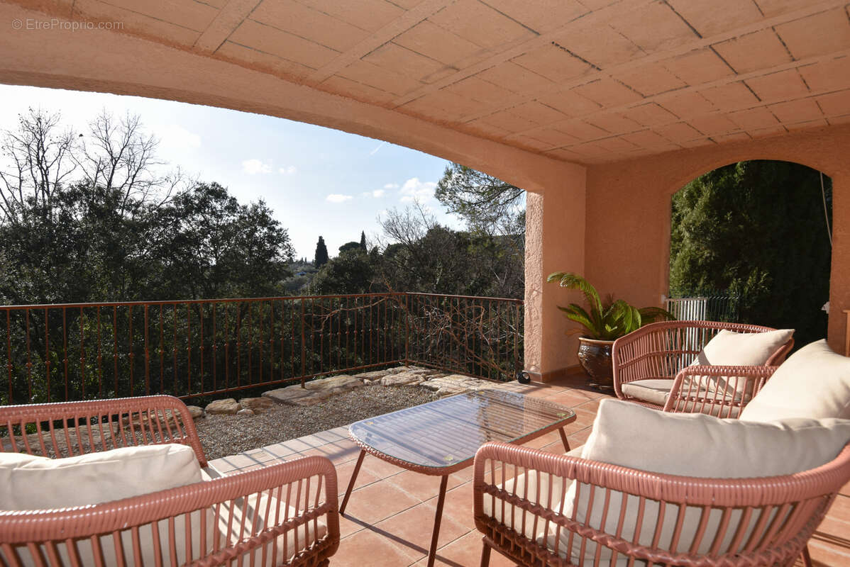 Maison à LORGUES