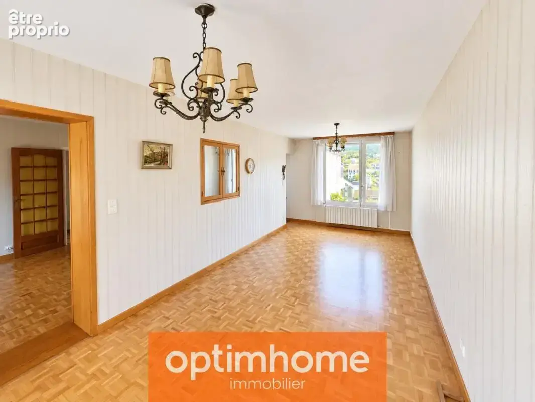  Maison de 115 m² avec deux garages, au calme dans une impasse - photo 2