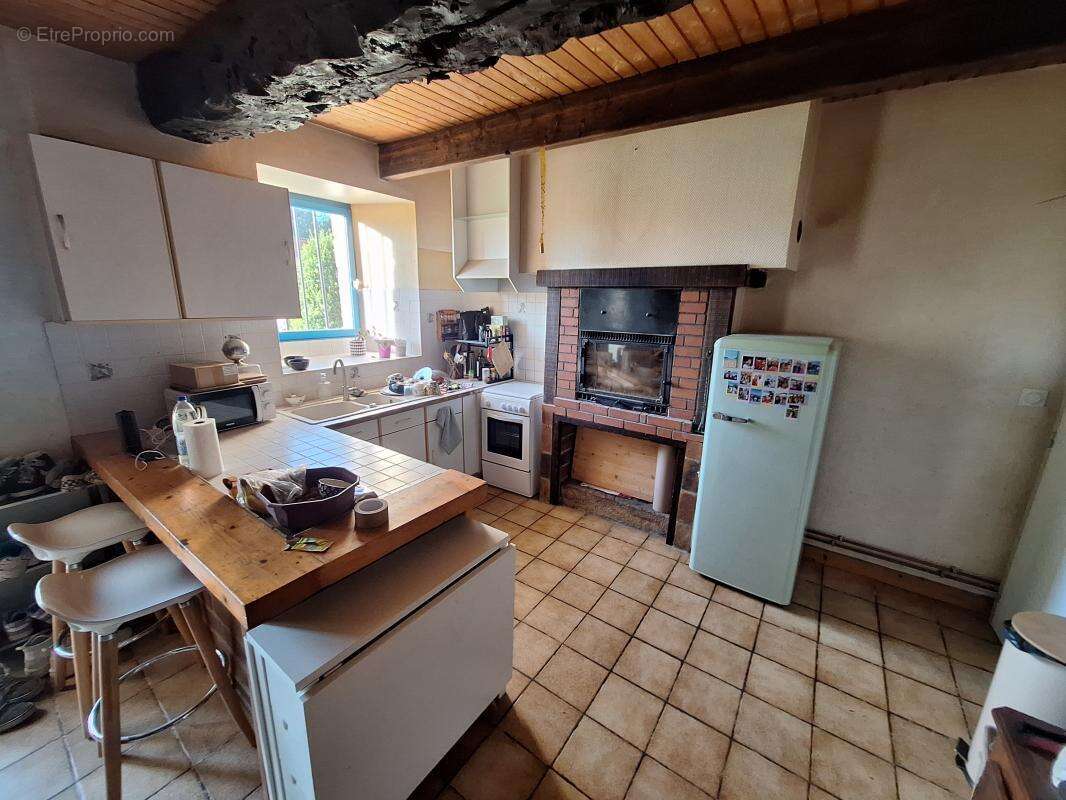 Maison à PLOUEGAT-GUERAND