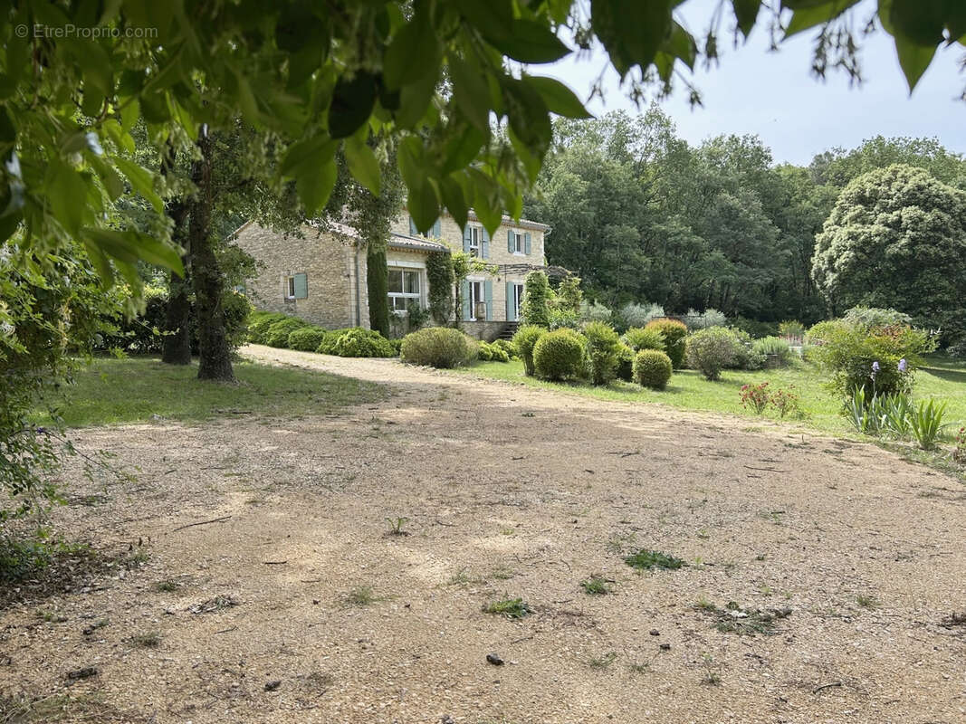 Maison à UZES