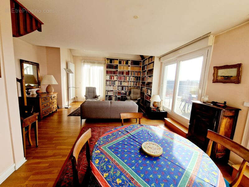 Appartement à COMPIEGNE