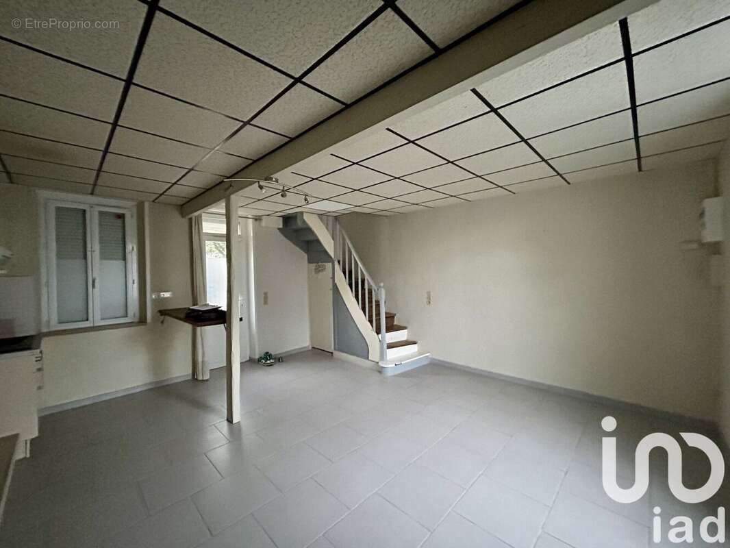 Photo 3 - Maison à LA COURONNE