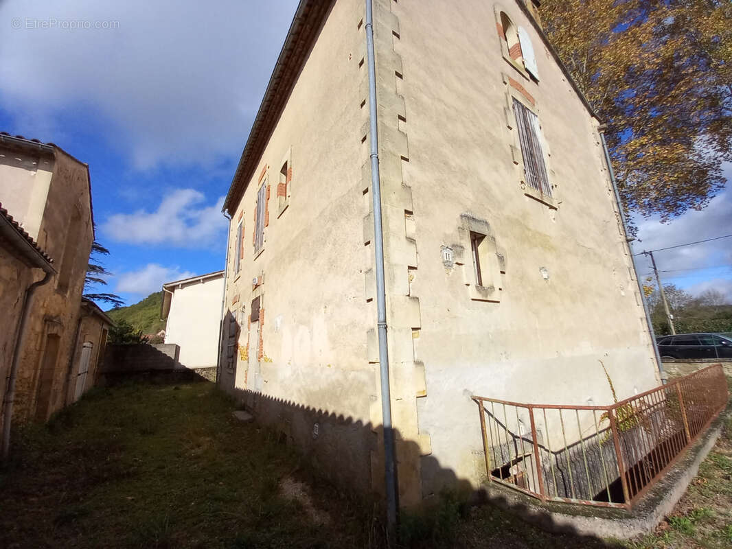 Maison à FUMEL
