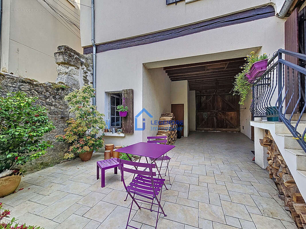 Maison à PIERRELAYE