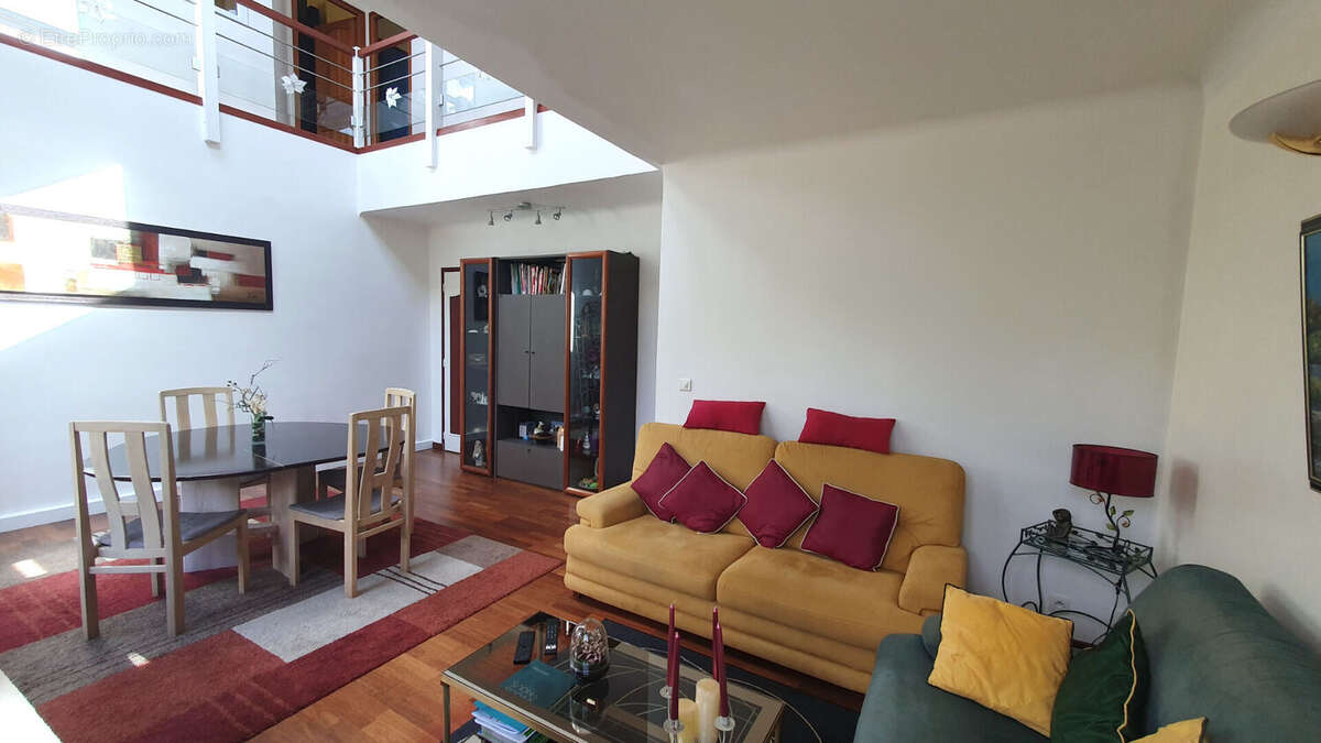 Maison à L&#039;HAY-LES-ROSES