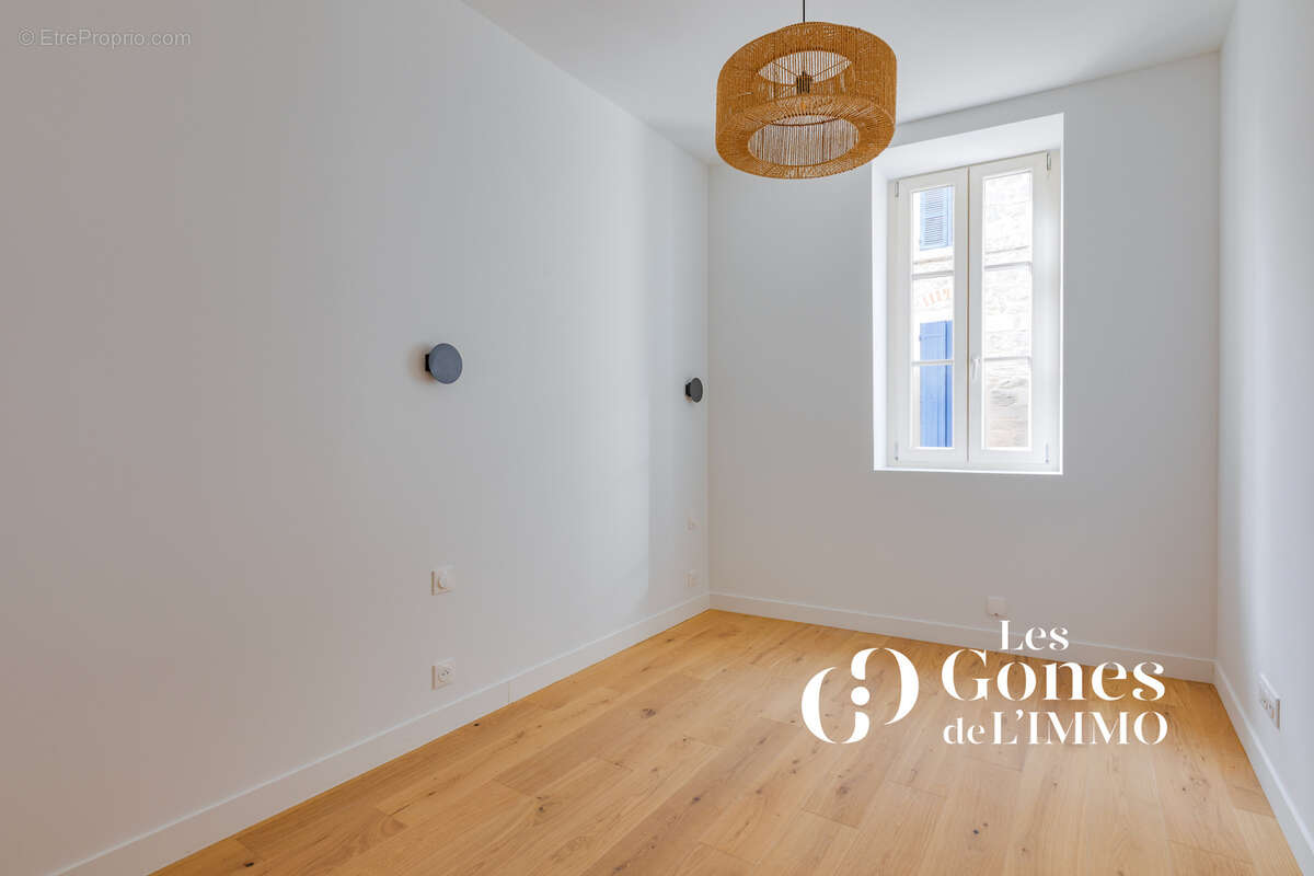 Appartement à SAINT-GENIS-LAVAL