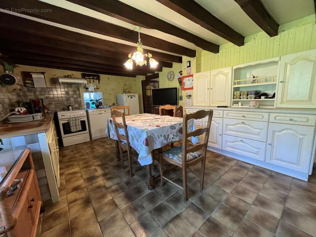 Maison à THORIGNE-SUR-DUE