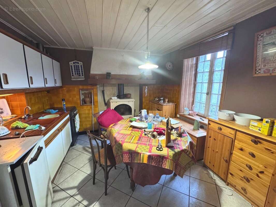 Maison à SAINT-RIVOAL