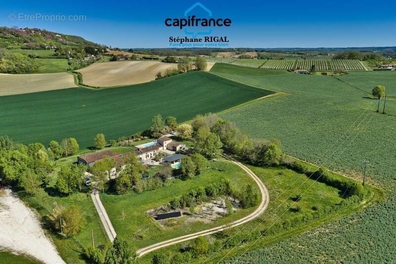 Propriete à vendre 11 pièces MONSEGUR (47) Propriété avec maison et maison d'amis de 260m2 habitables sur 12 757m² de terrain -  - photo 30