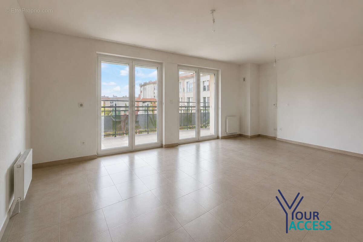 Appartement à VAULX-EN-VELIN