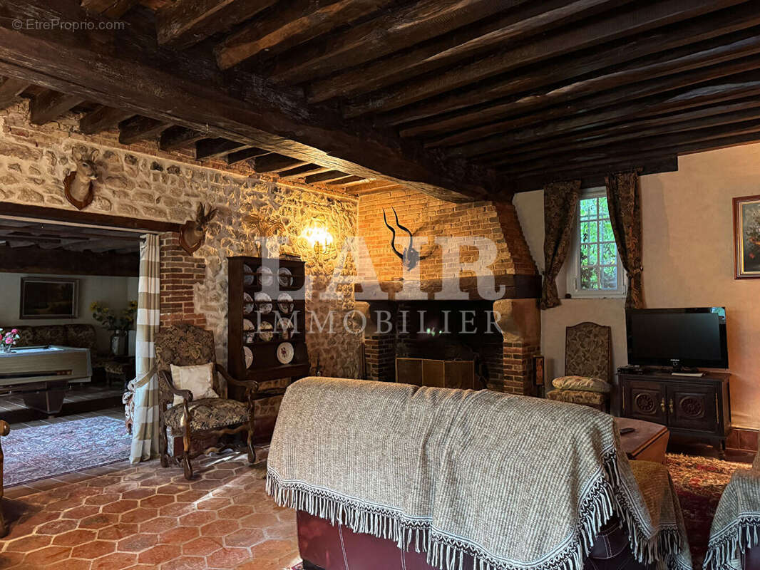 Maison à MOULINS-LA-MARCHE