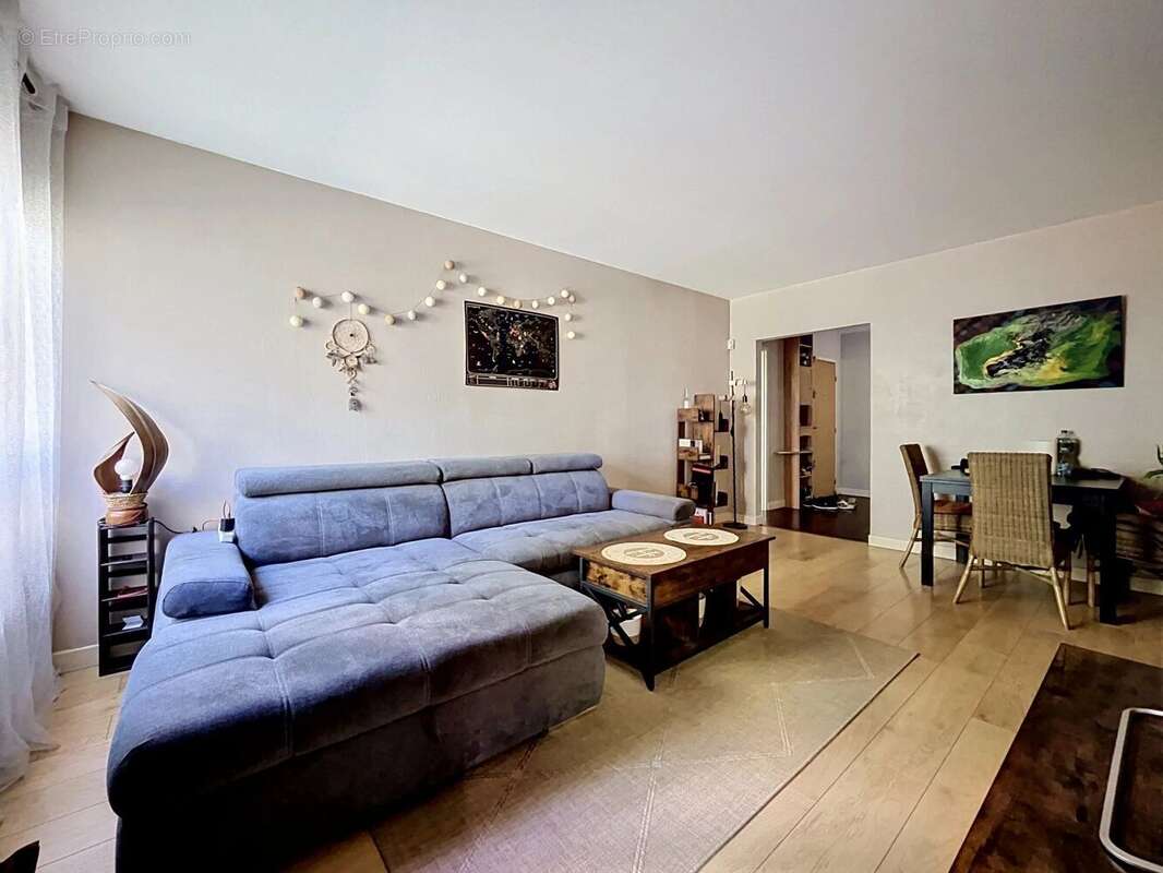 Appartement à BOISSY-SAINT-LEGER