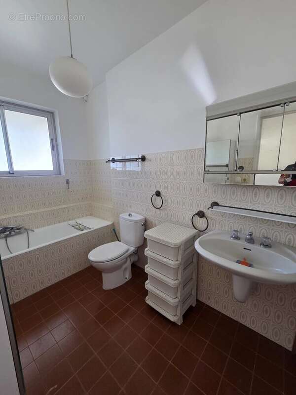 Appartement à VILLENEUVE-LOUBET