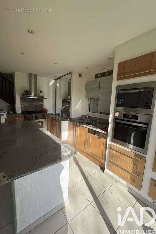 Photo 6 - Maison à JUILLAN