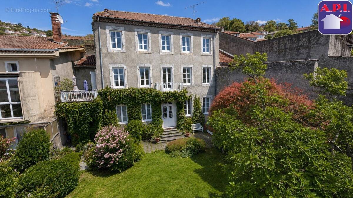 Maison à SAINT-GIRONS