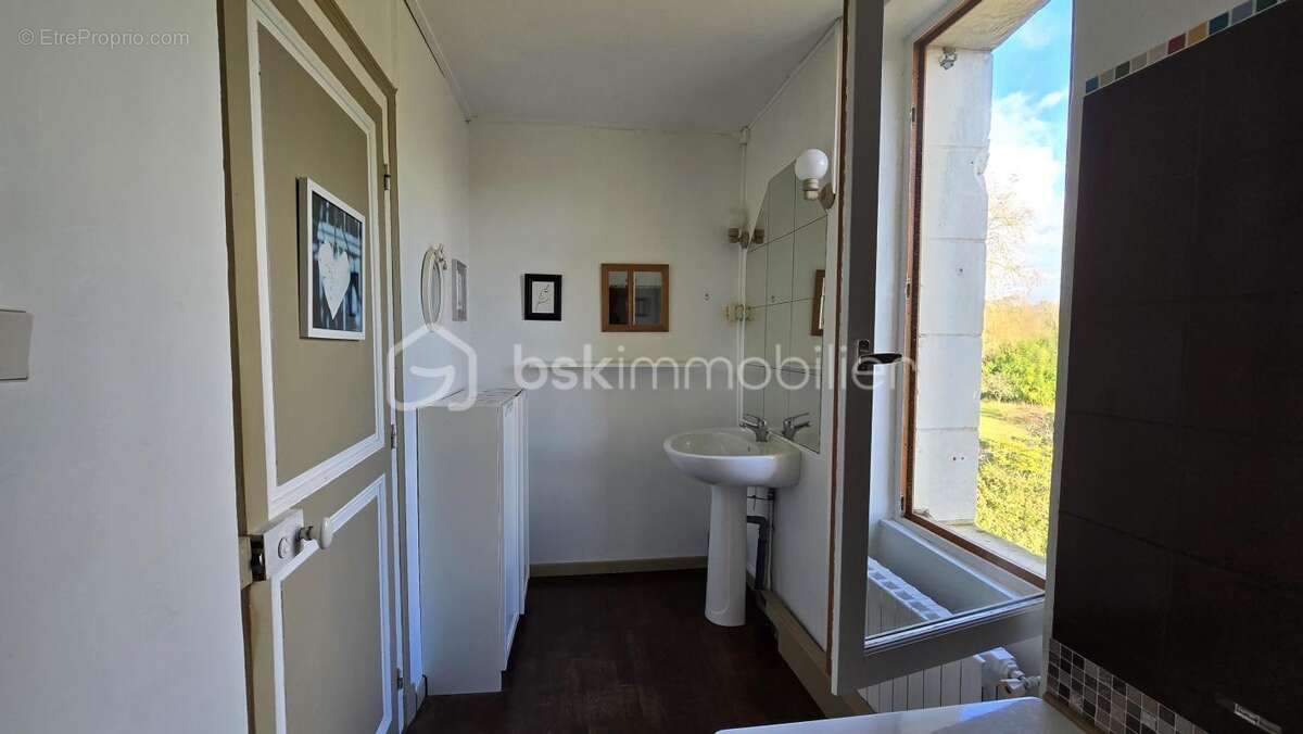 Maison à MIGNE-AUXANCES