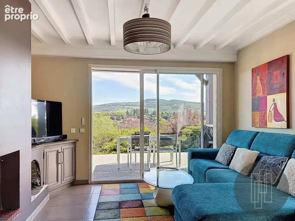 Dommartin La Chicotière - Maison avec vue, piscine et 2 500 m² de terrain - photo 6