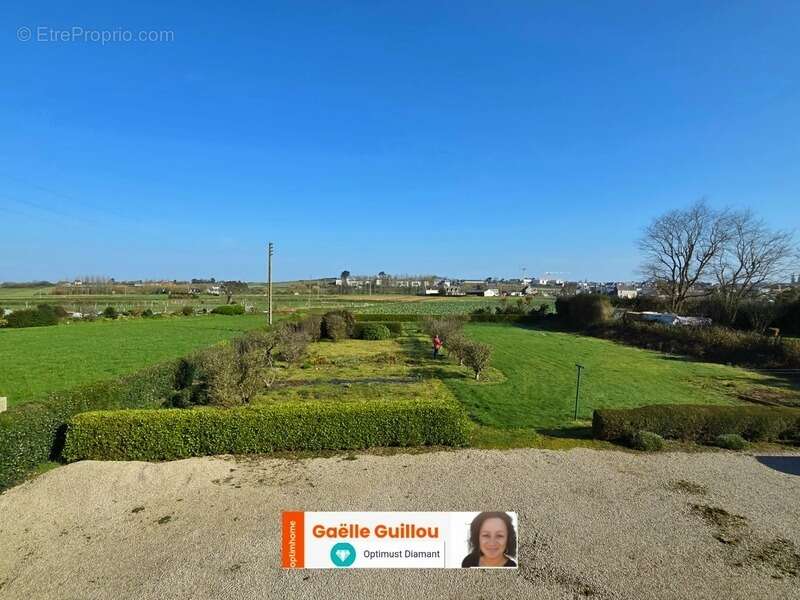 Maison à SAINT-POL-DE-LEON