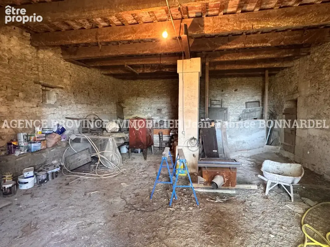 Maison 90 m² à Saint-Paul-Trois-Chateaux  - photo 11