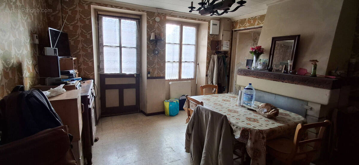 Maison à CREPY-EN-VALOIS