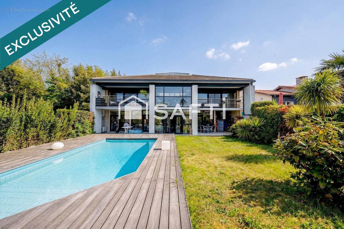 Photo 1 - Maison à LE BOUSCAT