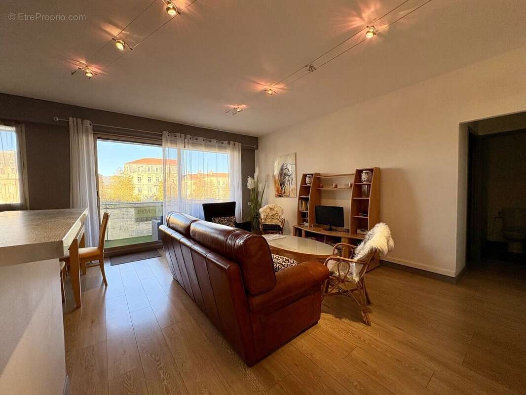 Appartement à VALENCE
