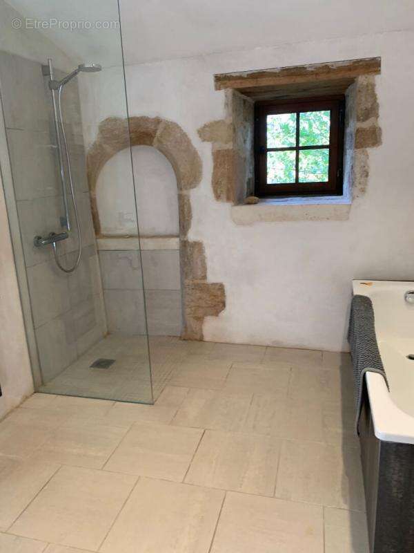 Maison à MARSAIS-SAINTE-RADEGONDE