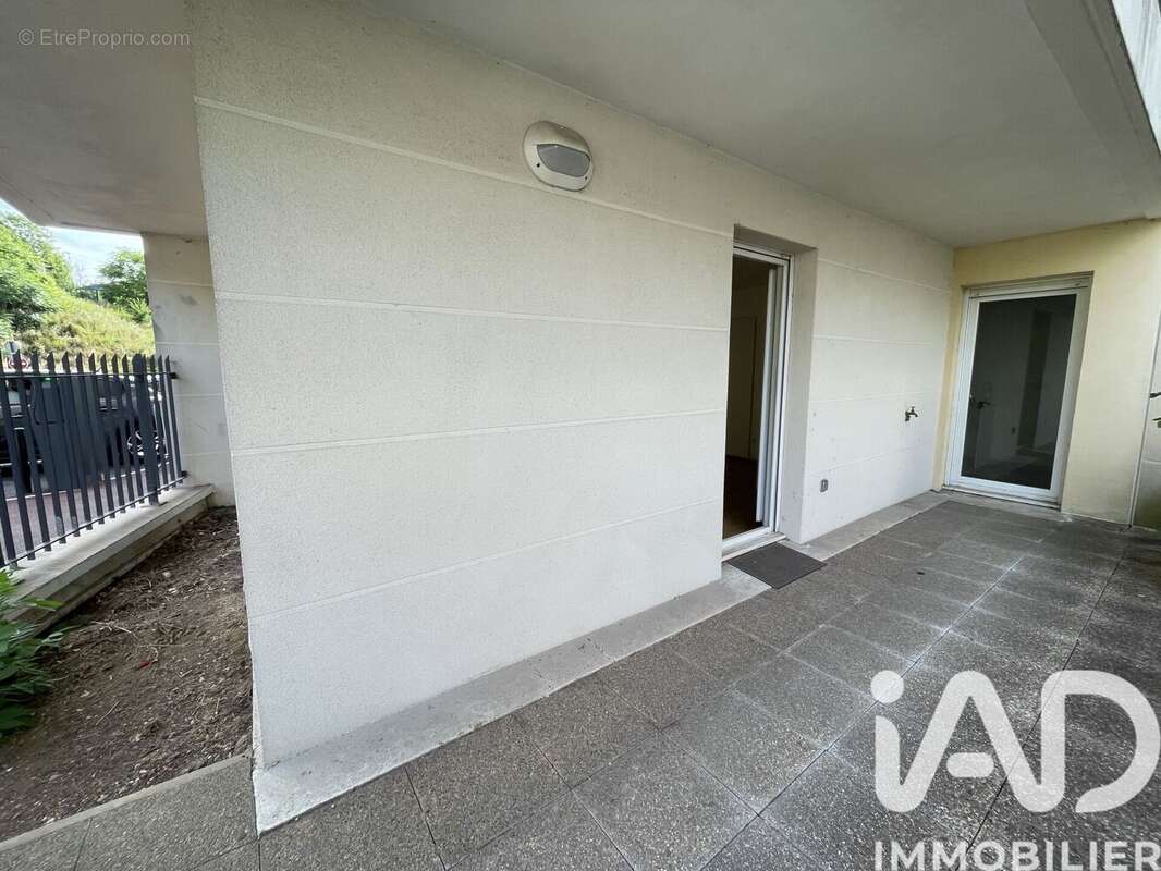 Photo 4 - Appartement à HARDRICOURT