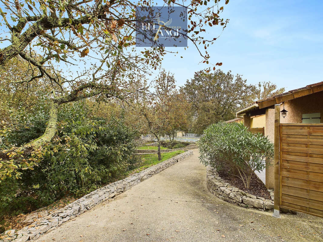 Maison à SAINT-ALBAN-AURIOLLES