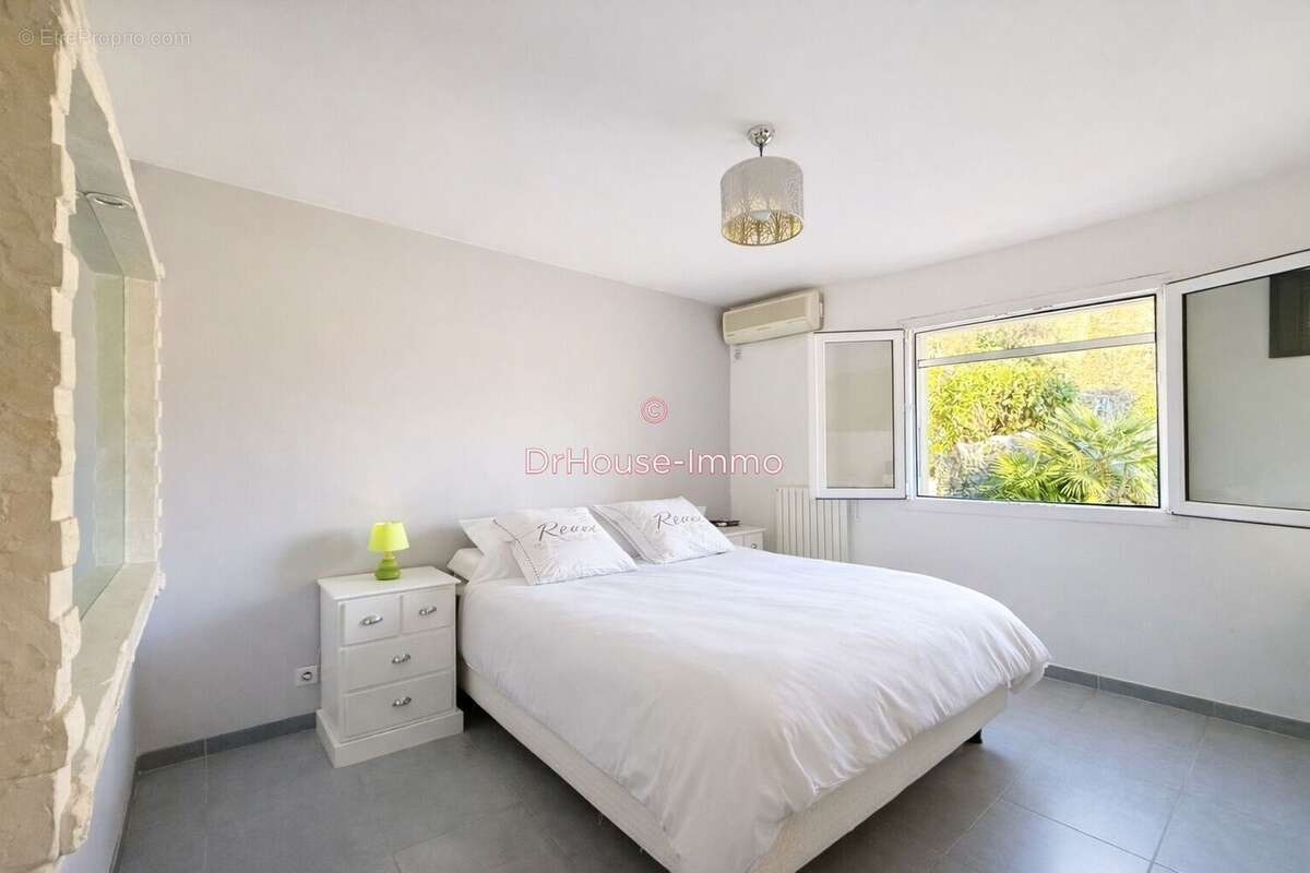 Maison à SAINT-JEANNET