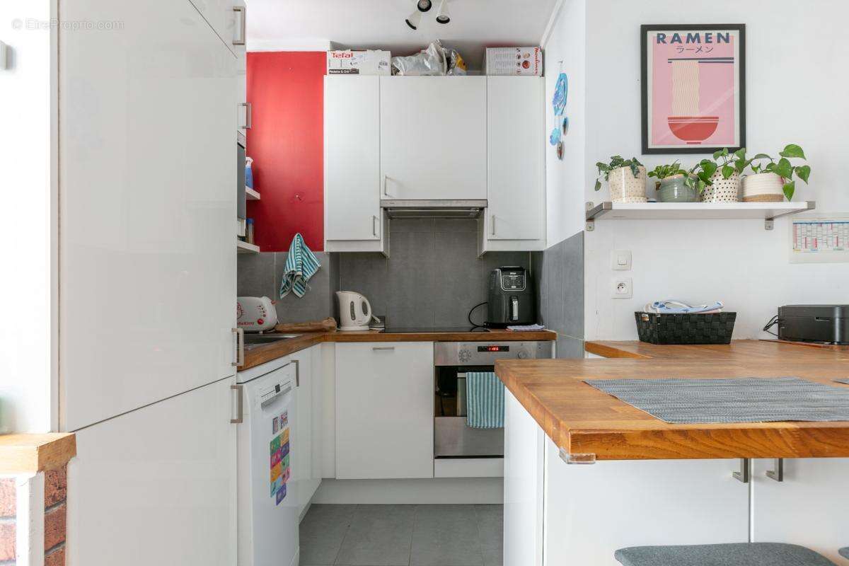 Appartement à PARIS-11E