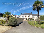 Maison à ROZ-LANDRIEUX