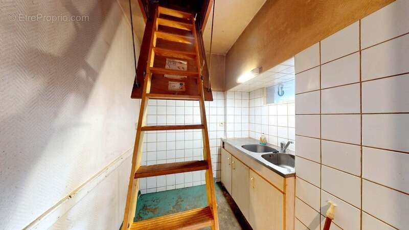 Maison à LA CHAPELLE-GLAIN