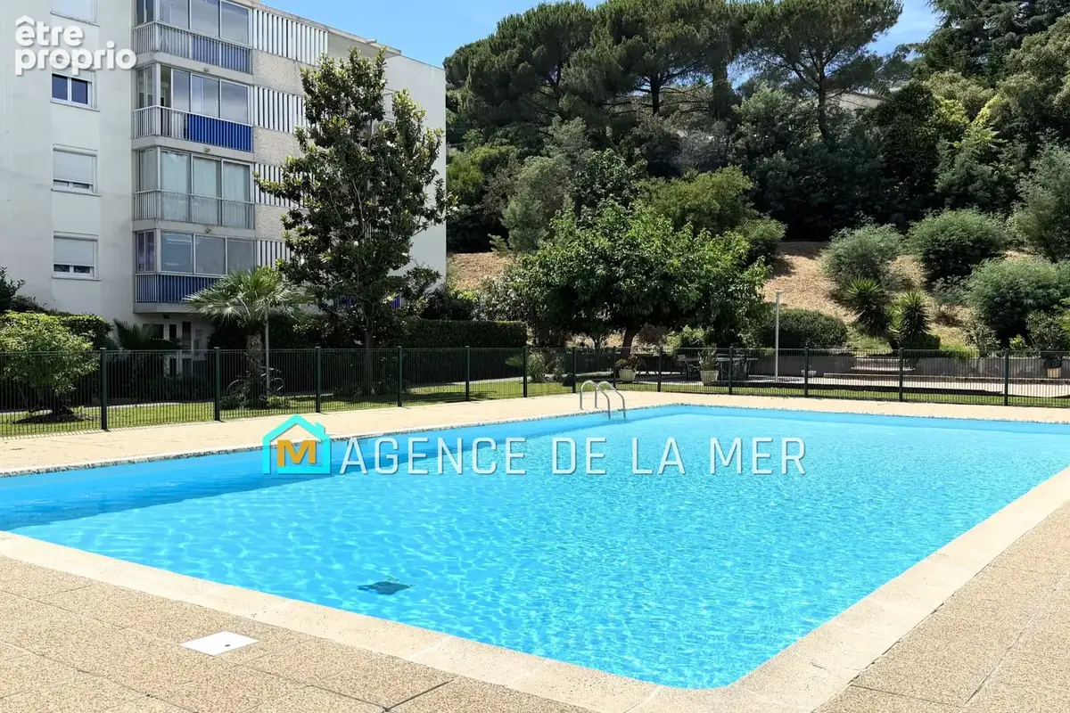 Appartement à MANDELIEU-LA-NAPOULE
