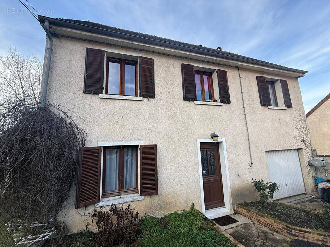 Maison à SAINTE-AULDE